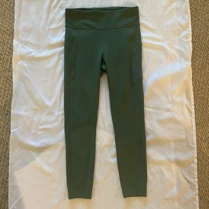 Lulu lemon Invigorate Green Leggings (Size 8)